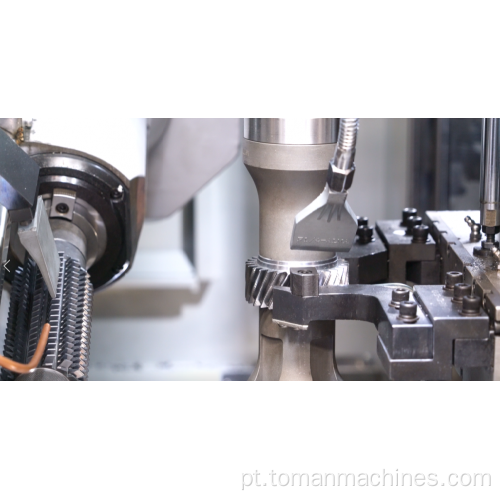 Corte de solução de processamento de engrenagem na máquina de moagem vertical